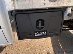 Mercedes-Benz Sprinter 317 CDI DoKa Klima Stdheiz AHK3,5to