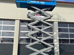 Genie GS 3246 - 11,60m Scherenarbeitsbühne *Akku neu*