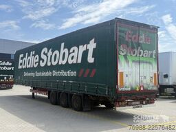 Schmitz Cargobull Curtainsider Mega