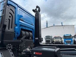 MAN TGS 26.400 6x6 BB Abrollkipper HIAB Optima 20S56