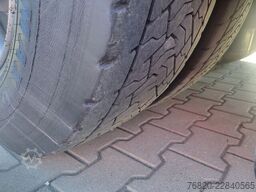 Renault D wide
