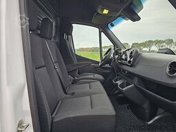 MERCEDES-BENZ SPRINTER 317 L3H2 Automaat MBUX10