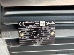 Danfoss VCM 330/M21 R1 L 2T 192 H 1514