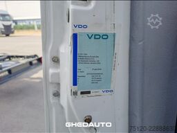 IVECO 60C15 FURGONE ISOTERMICO CON GRUPPO REFRIGIRANTE E SPONDA POSTERIORE CARICATRICE