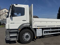 Mercedes-Benz Axor 1829 L Pritsche 7,35m, Luftfederung