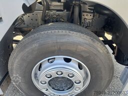 Mercedes-Benz Axor 1829 L Pritsche 7,35m, Luftfederung