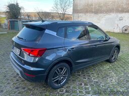SEAT ARONA TGI FR