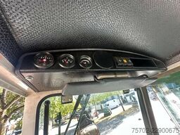John-Deere Gator TE 4x2 Electric