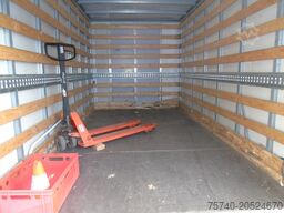 Mercedes-Benz Sprinter 314 + lift