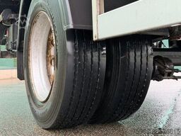 PACTON TBD 122 TAIL LIFT STEERING AXLE 1075x250x230 INS