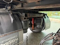 PACTON TBD 122 TAIL LIFT STEERING AXLE 1075x250x230 INS