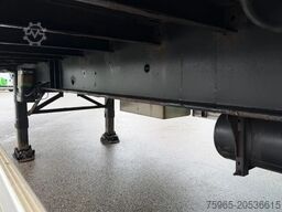 PACTON TBD 122 TAIL LIFT STEERING AXLE 1075x250x230 INS