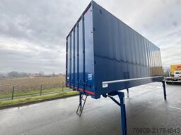 KRONE Heck hohe Portaltüren