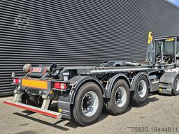 Van Bouwel 25T HOOKLIFT / ABROLKIPPER / LIFT AXLE