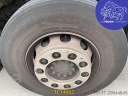 Mercedes-Benz Antos 1827