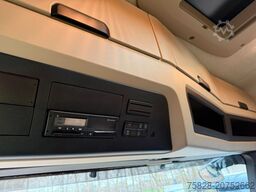 MERCEDES-BENZ Actros 2545 / Retarder / Volumenzug