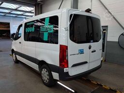 Mercedes-Benz Sprinter 215 CDI 9G Krankentransport
