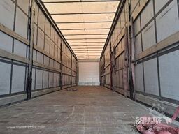 Schmitz Cargobull Curtainsider Standard Getränke