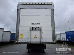 Schmitz Cargobull Curtainsider Standard Getränke