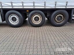 Schmitz Cargobull Curtainsider Standard Getränke
