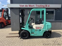 YANG FD-25 Triplo 440 Freelift / 3e functie Isuzu Diesel 1998