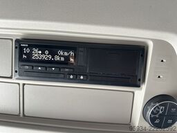 Iveco S-WAY 570