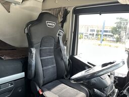 Iveco S-WAY 570
