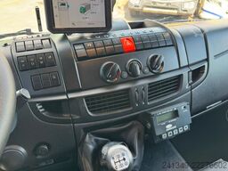 IVECO Eurocargo 120E28 Carrier 750