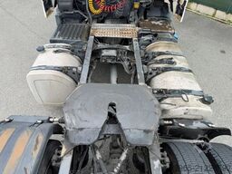 VOLVO FH 440 GLOBETROTTER XL 2x TANK DUTCH TRUCK