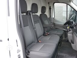 Ford Transit 2.0 TDCI  130PK L3H2 EURO 6 - Airco - N...