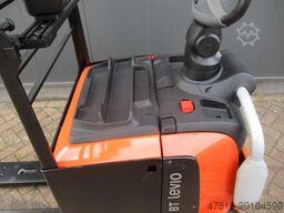 TOYOTA LPE 250