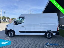 Renault Master T33 135 L2H2 Navigatie + Trekhaak