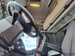 Renault T T 520 HIGH SLEEPER 4x2 EURO 6 - 33-BPH-4
