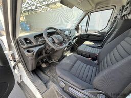 IVECO 35C16H Koffer mit LBW (Palfinger)