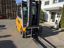 Jungheinrich EFG S30 4.7m/ 4v/ 5379h