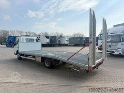 MITSUBISHI Fuso Canter 7C18 Maschinen Transporter 23.479 km
