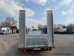 MITSUBISHI Fuso Canter 7C18 Maschinen Transporter 23.947 km