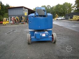 JLG JLG N40E  Gelenkteleskoparbeitsbühne 14 m