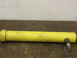 unbekannt Hub 990 mm