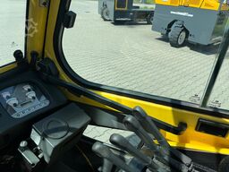 Hyster H 5.5 XM // Full cabin // Only 6135 hour