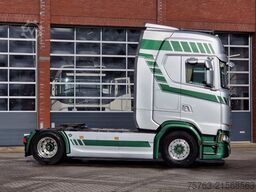 Scania S650 V8 NGS Highline 4x2 - Retarder - Night cli...