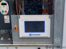 Used Aircooled chiller CARRIER RBSY045B0023 PE 44 KW. 2017 yom