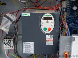 Used Aircooled chiller CARRIER RBSY045B0023 PE 44 KW. 2017 yom