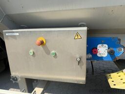 Kotte Kombiauflieger für Gülle und Schüttgut