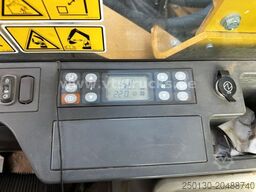 CATERPILLAR 324E LN Schnellwechsler Schutzgitter