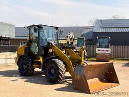 Caterpillar 908M - Quick Coupler / Automatic Greasing / For...