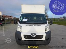 Peugeot Boxer 2.0 HDI BOX + LIFT - ONLY ONE PART OF REG...