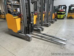 Jungheinrich ETV 216 L GNEDZ