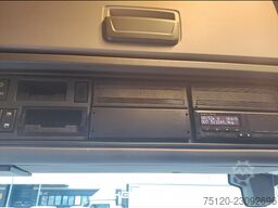 RENAULT TRATTORE STRADALE RENAULT T 520 HIGH CAB
