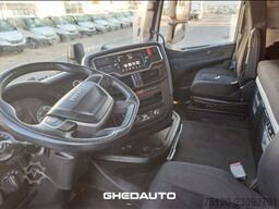 IVECO TRATTORE STRADALE IVECO S - WAY 460 LNG METANO